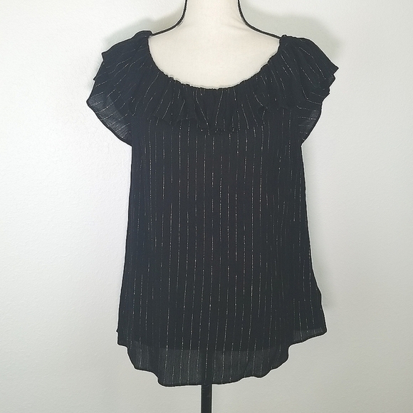 *NWT* MICHAEL MICHAEL KORS Black w/Gold Metallic Threading Ruffle Top, size M - Picture 1 of 6